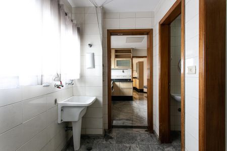 Apartamento para alugar com 200m², 3 quartos e 3 vagasÁrea de Serviço