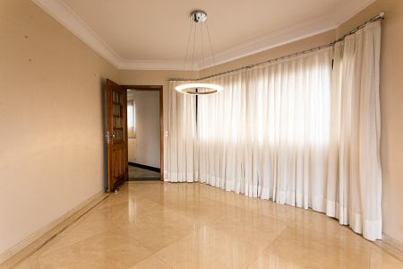 Apartamento para alugar com 200m², 3 quartos e 3 vagasSala 2