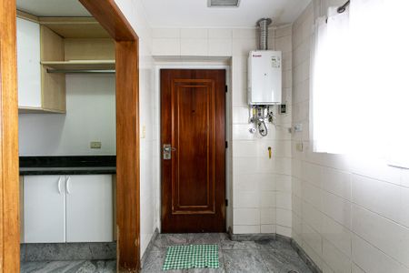 Apartamento para alugar com 200m², 3 quartos e 3 vagasÁrea de Serviço