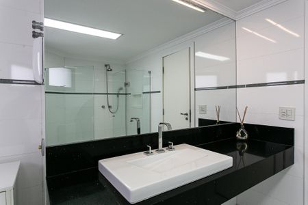 Apartamento para alugar com 200m², 3 quartos e 3 vagasSuíte 1