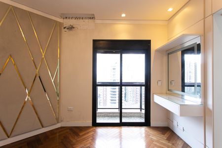 Apartamento para alugar com 200m², 3 quartos e 3 vagasSuíte 2