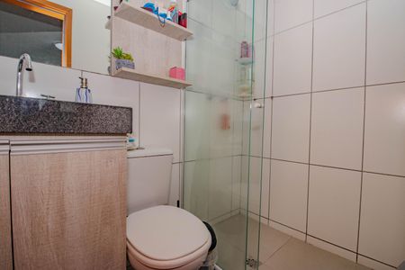 Apartamento à venda com 51m², 2 quartos e 1 vaga Apartamento à venda com 51m², 2 quartos e 1 vagaBanheiro da Suíte