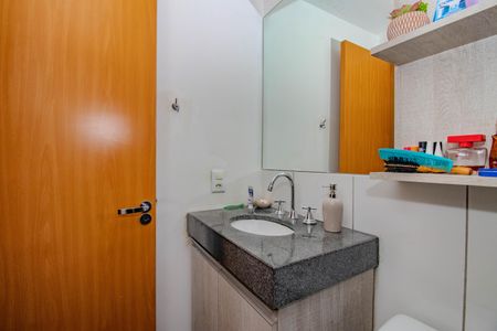 Apartamento à venda com 51m², 2 quartos e 1 vaga Apartamento à venda com 51m², 2 quartos e 1 vagaBanheiro Social
