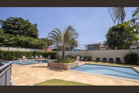 Apartamento à venda com 47m², 2 quartos e 1 vaga Apartamento à venda com 47m², 2 quartos e 1 vagaÁrea comum - Piscina