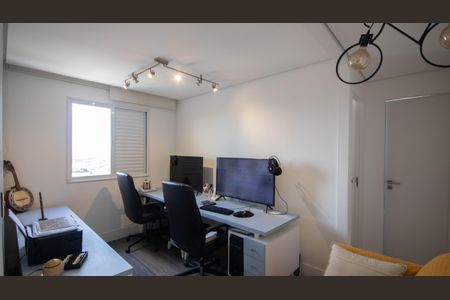 Apartamento à venda com 47m², 2 quartos e 1 vaga Apartamento à venda com 47m², 2 quartos e 1 vagaEscritório