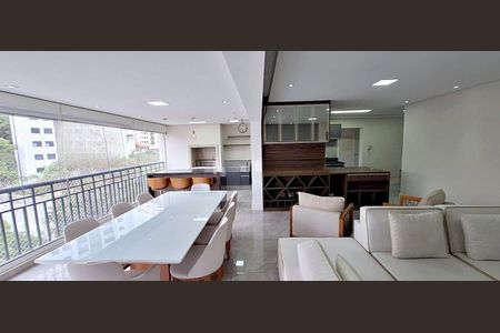 Apartamento à venda com 142m², 3 quartos e 4 vagas