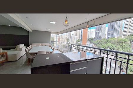 Apartamento à venda com 142m², 3 quartos e 4 vagas