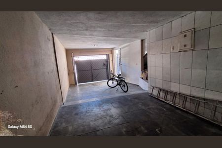 Casa à venda com 125m², 2 quartos e 2 vagas