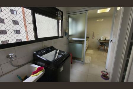 Apartamento à venda com 137m², 4 quartos e 3 vagas