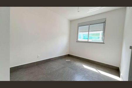 Apartamento à venda com 5 quartos, 175m² em Castelo, Belo Horizonte