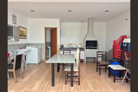 Casa à venda com 4 quartos, 120m² em Bela Aliança, São Paulo