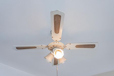 Sala de casa à venda com 2 quartos, 108m² em Vila Bonilha, São Paulo