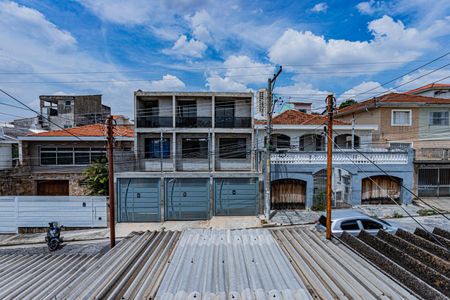 Vista Quarto 1 de casa à venda com 2 quartos, 108m² em Vila Bonilha, São Paulo