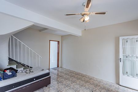 Sala de casa à venda com 2 quartos, 108m² em Vila Bonilha, São Paulo