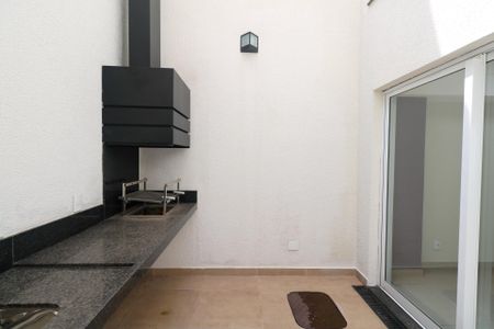 Casa à venda com 300m², 3 quartos e 2 vagasChurrasqueira