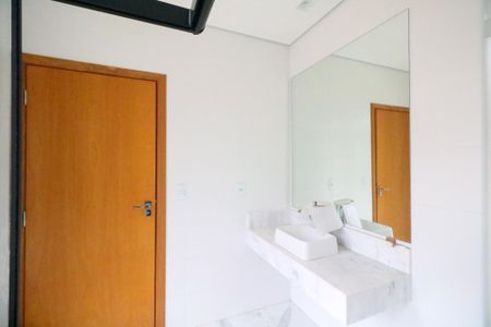 Casa à venda com 300m², 3 quartos e 2 vagasBanheiro da Suíte 1