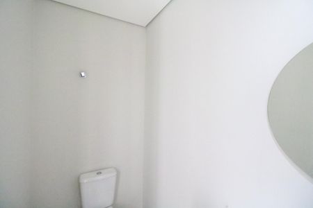 Casa à venda com 300m², 3 quartos e 2 vagasBanheiro da Área Gourmet