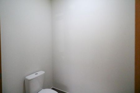 Casa à venda com 300m², 3 quartos e 2 vagasLavabo