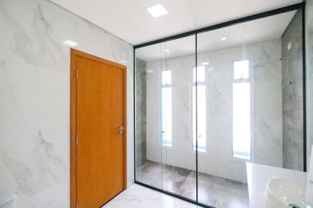 Casa à venda com 300m², 3 quartos e 2 vagasBanheiro da Suíte 3