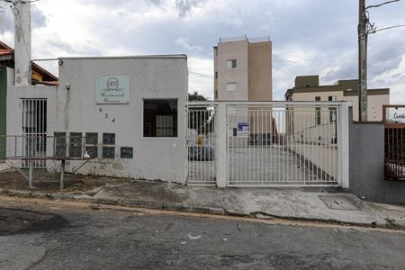 Apartamento para alugar com 56m², 2 quartos e 1 vagaFachada