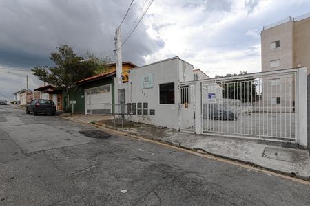 Apartamento para alugar com 56m², 2 quartos e 1 vagaFachada