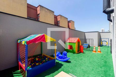 Studio à venda com 26m², 1 quarto e sem vaga Studio à venda com 26m², 1 quarto e sem vagaÁrea comum - Playground