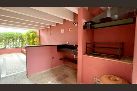 Apartamento à venda com 92m², 3 quartos e 3 vagasChurrasqueira