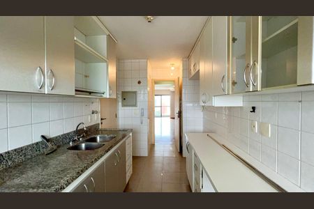 Apartamento à venda com 92m², 3 quartos e 3 vagasCozinha