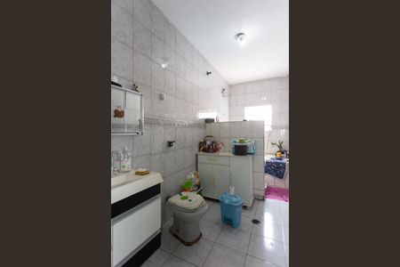 Casa à venda com 80m², 2 quartos e 2 vagasBanheiro 