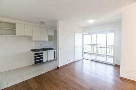 Sala de apartamento para alugar com 3 quartos, 75m² em Alphaville Empresarial, Barueri