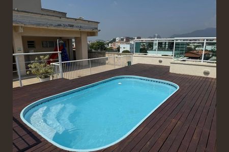 Apartamento à venda com 60m², 2 quartos e 1 vaga