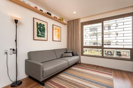 Apartamento para alugar com 63m², 2 quartos e 2 vagasSala