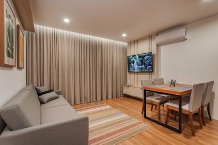 Sala de apartamento para alugar com 2 quartos, 63m² em Mont Serrat, Porto Alegre