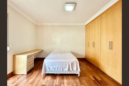 Casa de Condomínio à venda com 4 quartos, 400m² em Anhangabaú, Jundiaí