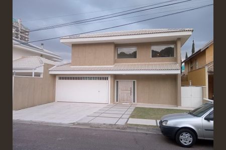 Casa de condomínio à venda com 400m², 4 quartos e 4 vagas