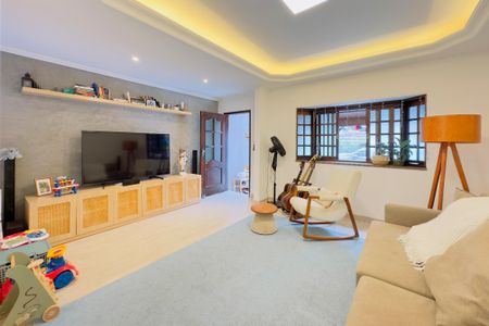 Sala / Sala de Jantar / Cozinha  de casa para alugar com 2 quartos, 105m² em Jardim das Industrias, São José dos Campos