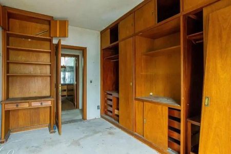 Casa à venda com 4 quartos, 575m² em Alto da Lapa, São Paulo