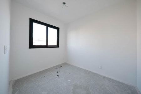 Quarto 2 de apartamento para alugar com 2 quartos, 38m² em Vila Campanela, São Paulo