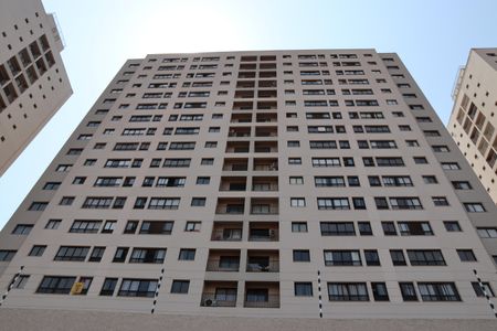 Apartamento para alugar com 68m², 3 quartos e 1 vagaFachada