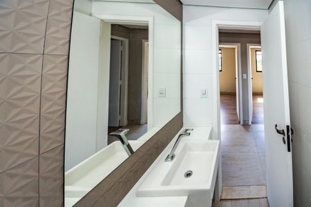 Apartamento à venda com 260m², 4 quartos e 2 vagasBanheiro Social