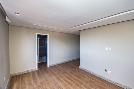 Apartamento à venda com 260m², 4 quartos e 2 vagasQuarto 4