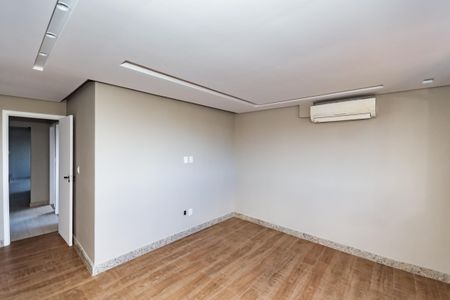 Apartamento à venda com 260m², 4 quartos e 2 vagasQuarto 4