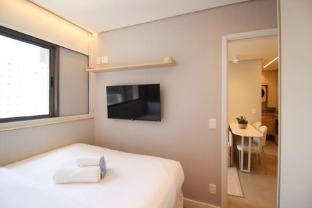 Quarto 1 de apartamento para alugar com 2 quartos, 40m² em Vila Nova Conceição, São Paulo