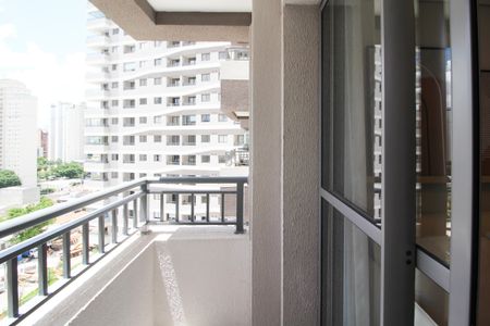 Apartamento para alugar com 40m², 2 quartos e sem vaga Apartamento para alugar com 40m², 2 quartos e sem vagaVaranda