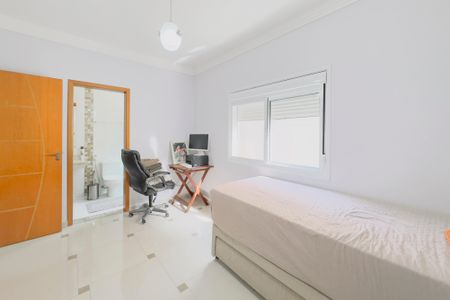 Casa de condomínio para alugar com 280m², 3 quartos e 4 vagasSuíte 1