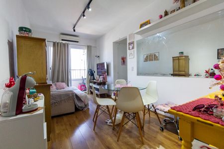 Sala de apartamento à venda com 2 quartos, 48m² em Chácara Califórnia, São Paulo