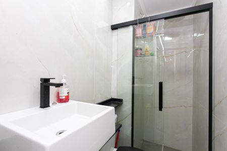 Apartamento à venda com 43m², 2 quartos e sem vaga Apartamento à venda com 43m², 2 quartos e sem vagaBanheiro