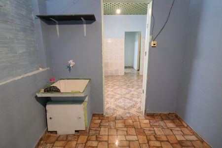 Casa para alugar com 45m², 1 quarto e 1 vagaÁrea de Serviço