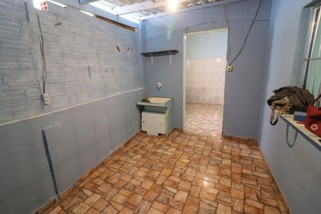 Casa para alugar com 45m², 1 quarto e 1 vagaÁrea de Serviço