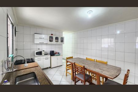 Casa para alugar com 223m², 6 quartos e 2 vagasCozinha